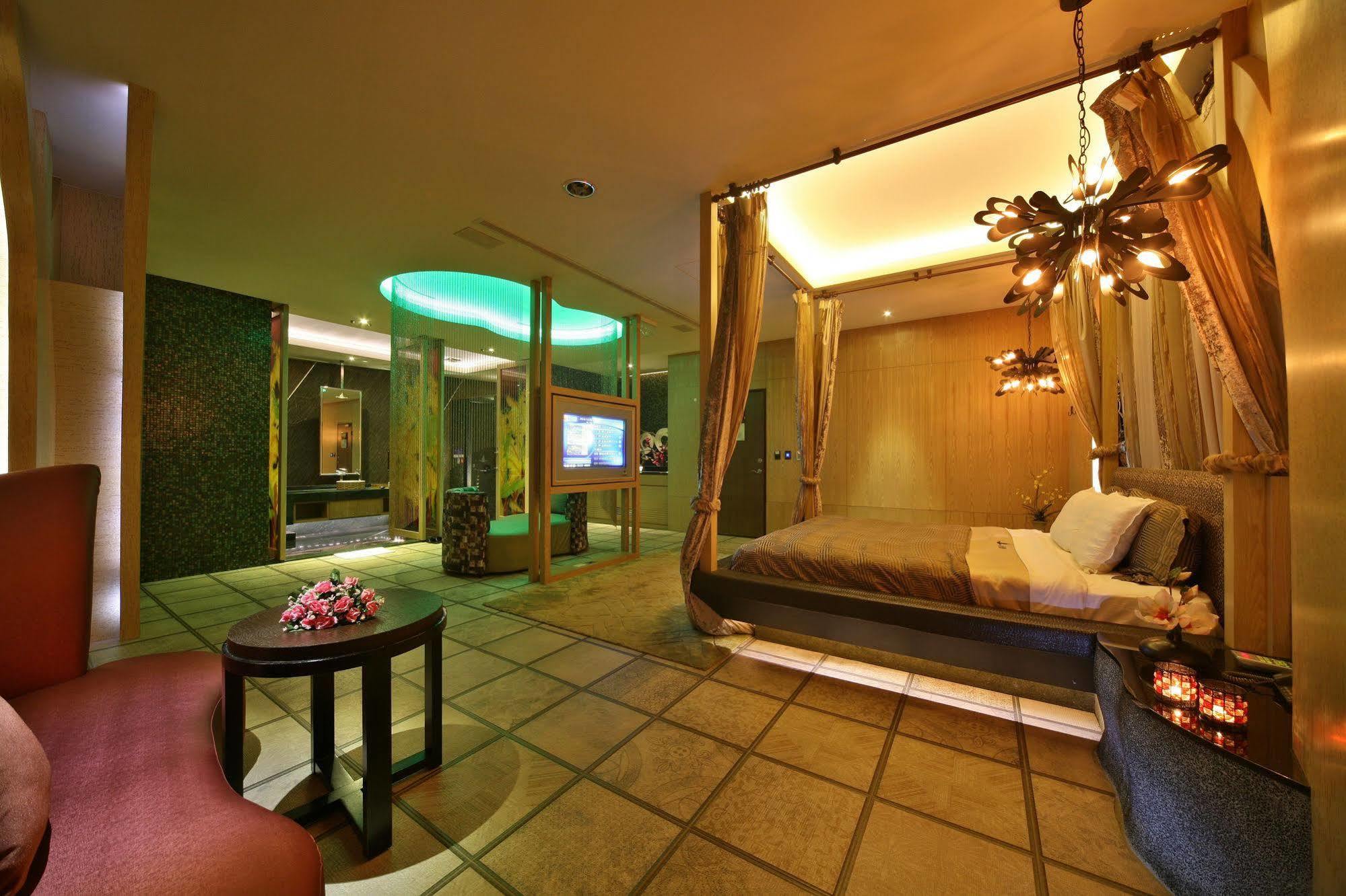 Dubai Villa Motel Daya Esterno foto